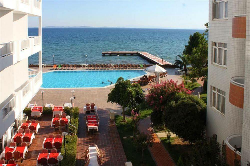 Rena Hotel Küçükkuyu Exterior foto