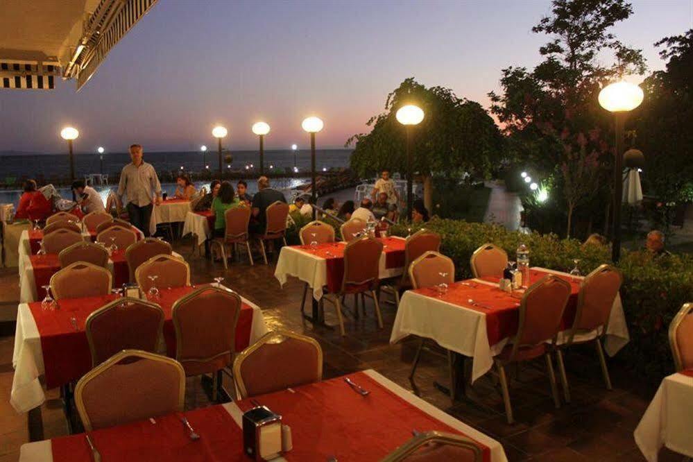 Rena Hotel Küçükkuyu Exterior foto