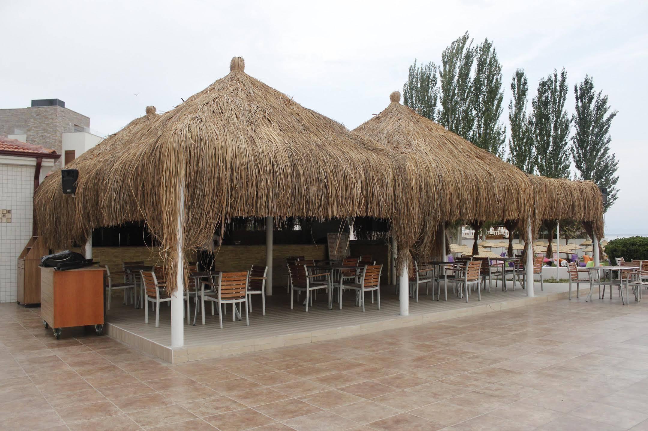 Rena Hotel Küçükkuyu Exterior foto